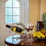 Дом отдыха Rose Garden House *