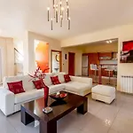 Rose Garden House * Кремасти
