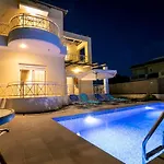 Rose Garden House Дом отдыха Кремасти