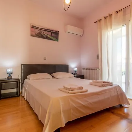 Σπίτι διακοπών Rose Garden House *