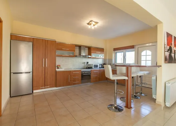 Rose Garden House בית נופש