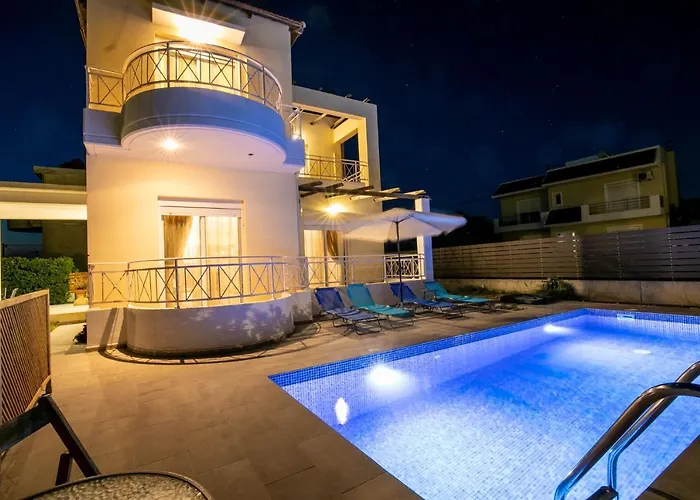 Rose Garden House *