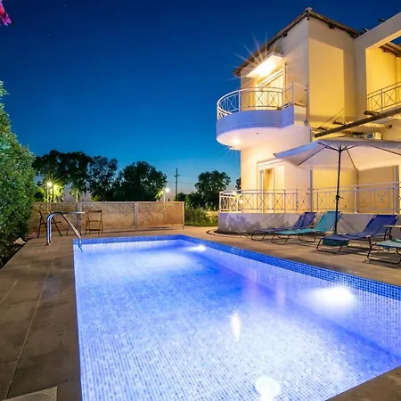بيت للعطل Rose Garden House *